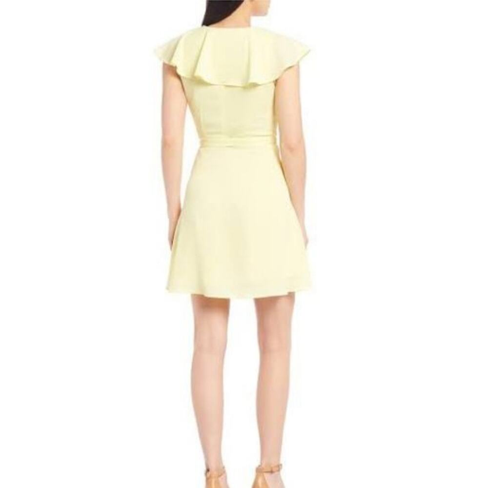 XS New Gianni Bini GB pale yellow wrap dress